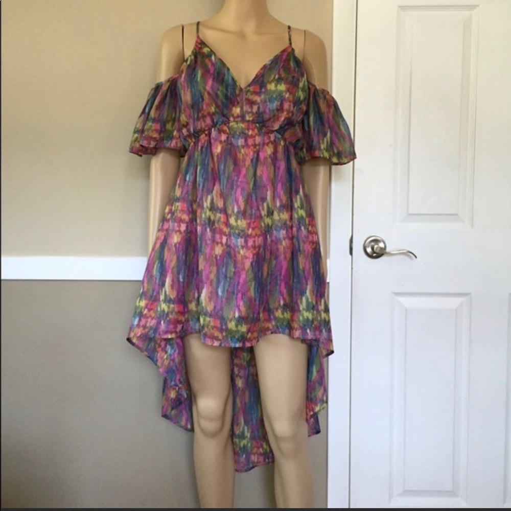 Dress - Picture 3 of 4